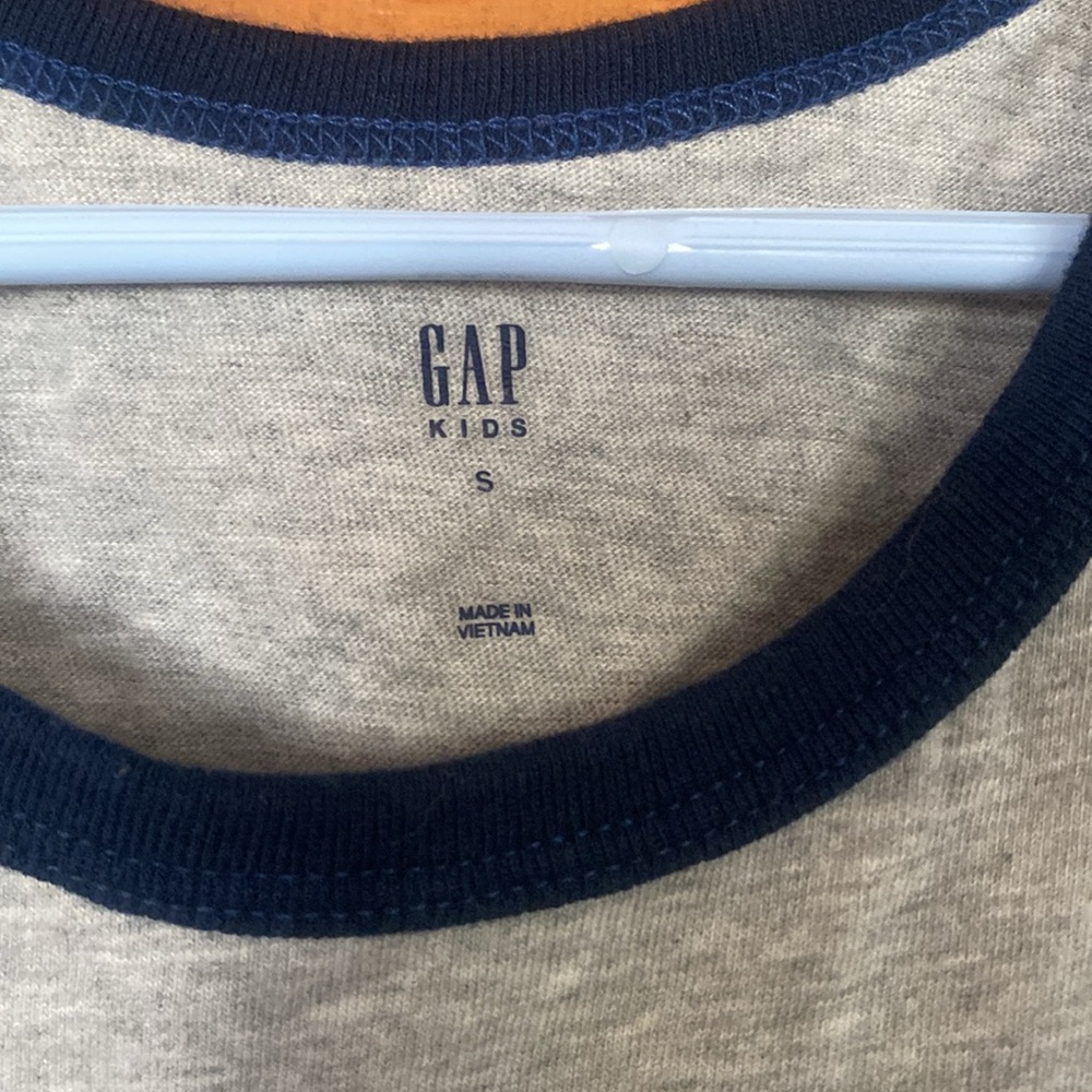 Gap small tank tops. Gray with navy trim, shark. Red, white, blue - Picture 3 of 5